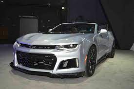 The chevrolet camaro continues to dominate the road with its thrilling driving dynamics and fierce sporty design. Chevrolet Camaro 2021 Price Philippines April Promos Specs Reviews