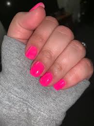 *disclaimer* i am not a nail professional. Summer Red Dip Nails Novocom Top