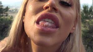 Elle Brooke Cumplay Porn Gif | Pornhub.com