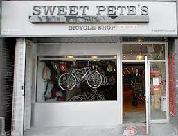 Taller riders and those with longer legs like the tall bike better. Bike Size Charts For Men Women Kids Sweet Pete S Bike Shop Toronto
