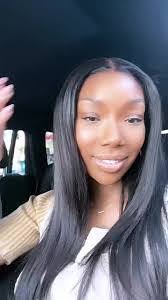 Sarah Brandyberry's Instagram, Twitter & Facebook