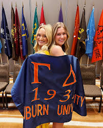 Thankful to be apart of this team! @auburnalphagam we love you! 💛