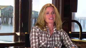 Maybe you would like to learn more about one of these? Elisabeth Shue S Official Chasing Mavericks Soundbites Celebs Com Youtube