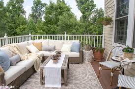 I just adore the look of french country furniture, but the price tag has me reeling! Transforming A Modern Townhouse Into A French Country Home