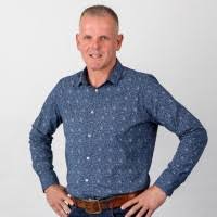 60+ "Robert Degen" profiles