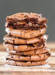 Gluten Free Flourless Fudge Cookies Taste Rich And Fudgy Like The Edge Of A Brownie Light Dessert Recipes Light Desserts Desserts