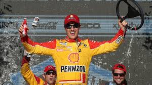 Who has won the most nascar cup series races? Nascar Championshp Race Start Time Lineup Tv Schedule At Phoenix