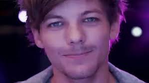 Harry Styles & Louis Tomlinson// Secret love song// Larry Stylinson 1D