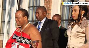 King mswati reacts to false polygamy decree. Swaziland King Mswati Iii In India Youtube