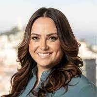 Jennifer Sledd's Instagram, Twitter & Facebook