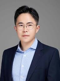 Michael Qingliang Fan