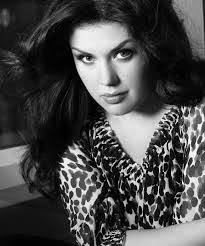 Rachael Beaver's Instagram, Twitter & Facebook