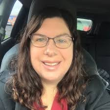 Carly Sadler's Instagram, Twitter & Facebook