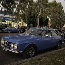 Twin Le Mans Blue Alfa Gtvs At Dawn Carsandcoffeebrisbane Alfa Alfa105 Alfaromeo Lemans Classicalfa Brisbane Momo Alfisti Le Mans Fiat Cars And Coffee