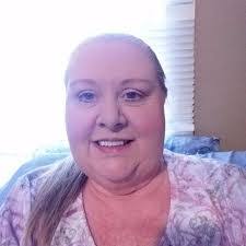 Deanna Chastain's Instagram, Twitter & Facebook