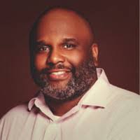 Estelle Anthony's Instagram, Twitter & Facebook