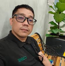 WEEE? O BAKA WALA NA LANG TALAGA GUSTO TUMULONG DAHIL ALAM NA NILA NA  KUKURAKUTIN LANG.