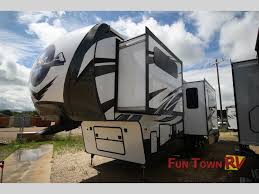 Tesla fifth wheel toy hauler. Save Thousands At Our Year End Clearance Sale Fun Town Rv Blog