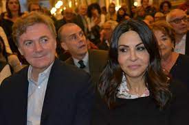Per undici anni è stato amministratore delegato di terna spa. Flavio Cattaneo Chi E Il Marito Di Sabrina Ferilli Unadonna