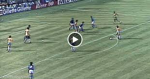 Seleção brasileira de futebol‏) والمشهور باسم السيليساو (بالبرتغالية: Ø¹Ù†Ø¯Ù…Ø§ Ù„Ù… ÙŠØ­Ø§Ù„Ù Ø§Ù„Ø­Ø¸ Ø³Ø­Ø±Ø© Ø§Ù„Ø¨Ø±Ø§Ø²ÙŠÙ„ Ø¨Ù…ÙˆÙ†Ø¯ÙŠØ§Ù„ 1982