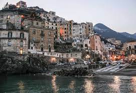 Seguiteci anche su @en_sscnapoli @sscnapolies @sscnapoli_br #forzanapolisempre. What A Student Life In Napoli Is Like Italy Medical Schools
