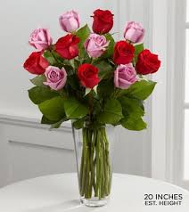 Ftd Red And Lavender Rose Bouquet Price 72 90 The Ftd Red And Lavender Rose Bouquet Beautifully Lavender Rose Bouquet Valentines Flowers Expensive Flowers
