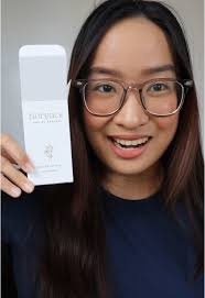 Florence Perfume Review: Exciting New Fragrance Launch