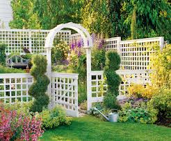 However, you can make your own gather your tools and supplies. 19 Beautiful Trellis Fence And Screen Ideas To Turn Your Yard Into A Private Escape Better Homes Gardens