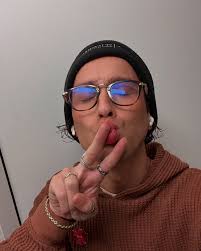 Evan Bonar (@evanatorbombface) • Instagram photos and videos