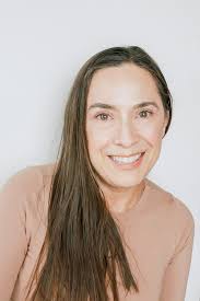 Ginger Willard's Instagram, Twitter & Facebook