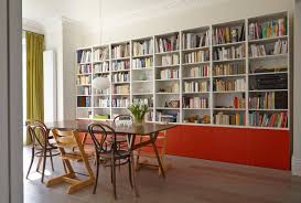 Billy can be as small and humble or as big and proud as you want it to be. Extraordinary Ikea Billy Bookcase Estanteria Salon Interiores Decoracion De Unas