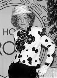 American actress bette davis as the terminally ill heroine judith traherne in 'dark victory', directed by edmund goulding. Bette Davis Wikipedia