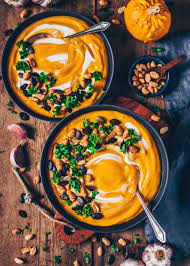 Roasted Pumpkin Soup Creamy Vegan Recipe Kurbissuppe Vegan Kurbissuppe Kokosmilch Kurbissuppe Rezept