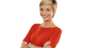 Join facebook to connect with julie morelle and others you may know. Julie Morelle Derriere Les Portes Closes Moustique Be