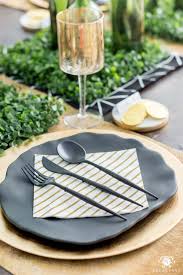 Easy Festive St Patrick S Day Party Ideas And Table Decorations If you prefer a warm rustic ambiance, try a flatware set with richly textured handles in a dramatic black finish.