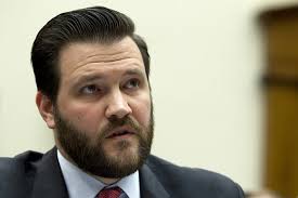 Former Trump refugee director says he never warned higher-ups about family  separations