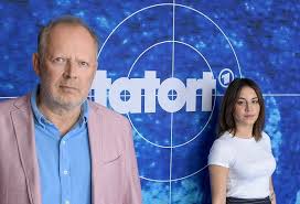 She has since appeared in numerous tv and film productions. Almira Bagriacik Tatort Kommissarin Spricht Uber Krebs Ihrer Mutter Mopo De