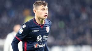 Nicolò barella è un centrocampista offensivo della nazionale italiana attualmente in forza all'inter: Inter Raggiunto L Accordo Per Barella Al Cagliari 45 Milioni La Repubblica