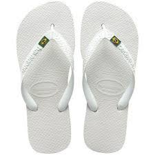 Para os boys magia, o chinelo slide masculino combina com shorts, bermudas e calças, monte produções modernas com acessórios descolados e boné trucker. Chinelo Havaianas Brasil Unissex Chinelo Feminino Magazine Luiza