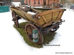 horse cart wagon woz konny polska renovation zalewski bielawy wooden wagon wheelbarrow wagon