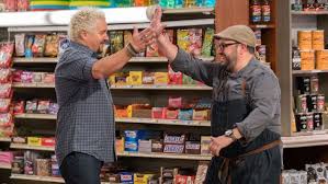Guy S Grocery Games Pays Tribute To Late Chef Carl Ruiz With Special Episode In 2020 Guys How To Memorize Things Ruiz