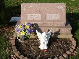 Bessie Moxham Clapper Pape (1914-2004)