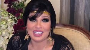 ورجعت الفنانة المصرية عن قرار الاعتزال، ومثلت عودتها. Demp4esxlumdvm