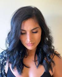 With so many hair trends hitting the headlines in 2019, you can change up your hairstyle along with your outfits! 41 Beautiful Blue Black Hairstyles For Women 2020 Part 2