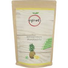 Dried fruits are very popular for a multitude of reasons! Gefriergetrocknete Ananaswurfel