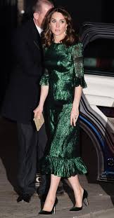 When kate middleton married prince william at westminster abbey in 2011, she went from commoner to the duchess of cambridge in mere moments. Grun Grun Grun Sind Alle Ihre Kleider So Schon Ist Kate Middleton Auf Ihrer Irlandreise