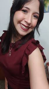 Vibra con el corazón y brilla con el alma" 💜✨ -Canción original: Savage  daughter. -Artista original: Sara Hester. -Interprete y traducción: Eslauren