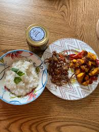 Resep balado ikan bilis, rasa pedas dan renyahnya bikin tambah terus. Bini Ronaldo Themixproject On Twitter Lunch Bubur Nasi Harini Lauk Ayam Kunyit Ikan Bilis Bawang Cili Padi Sambal Hijau Alhamdulilah