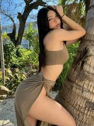 Best AI Chat Character Aishah Sofey: Explore Profiles & User  comment|Polybuzz AI Chat