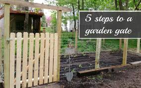 Small garden gate deredb com. Small Garden Gate Ideas Small Evergreen Trees